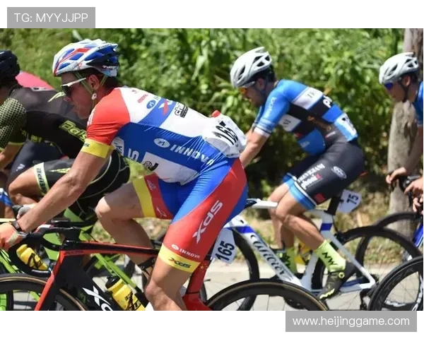 洲际杯回顾重庆排球队展现出卓越的灵活性与团队协作能力